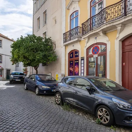 Apartment Charm 2bdr With River View By Lovelystay