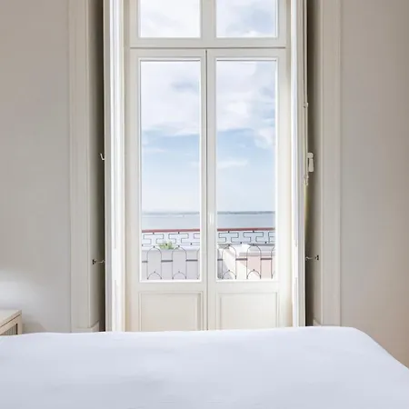 Charm 2bdr With River View By Lovelystay 公寓